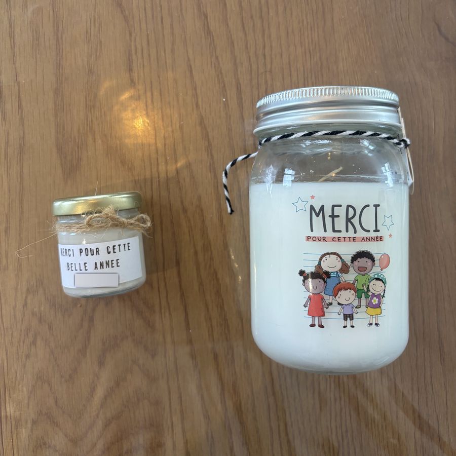 Deux bougies « Merci pour cette belle année »
